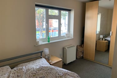 1 bed flat, Bristol Road, Edgbaston, Birmingham, B296BE - Image 3